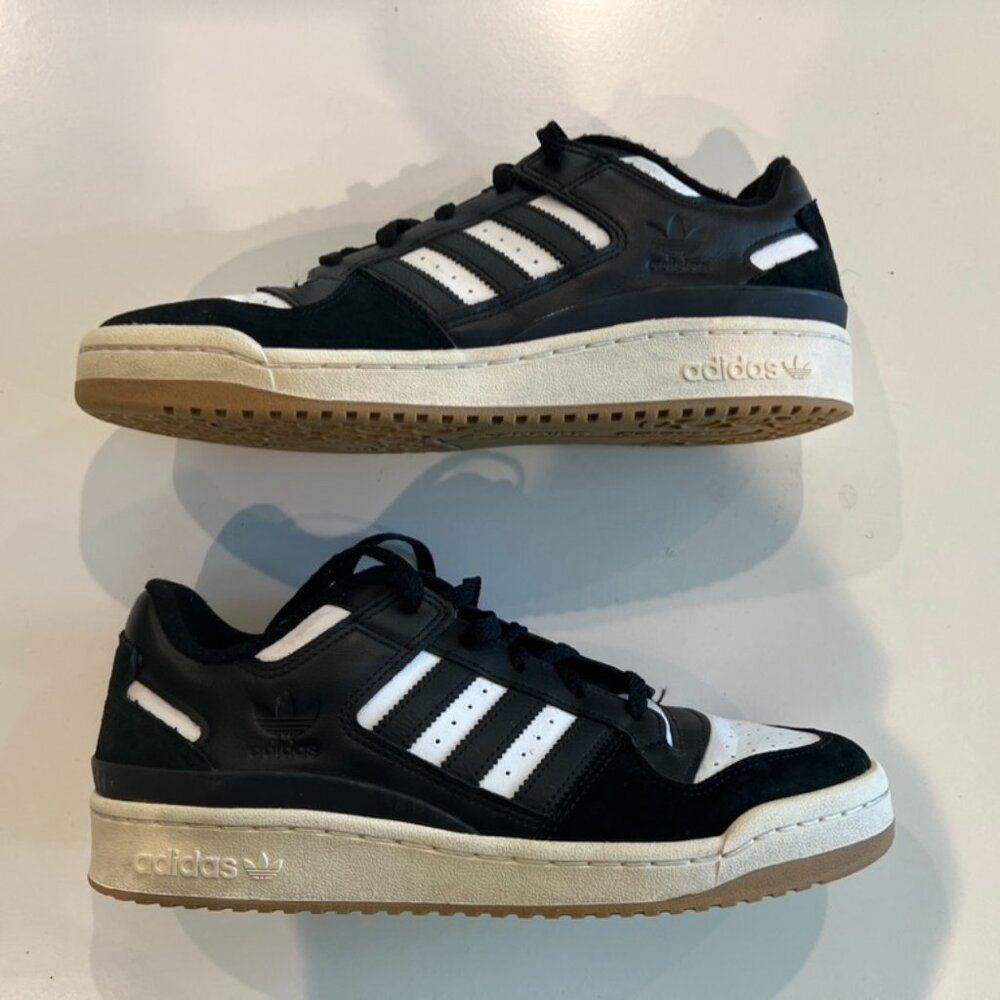 Men's Adidas Forum Low Sneakers